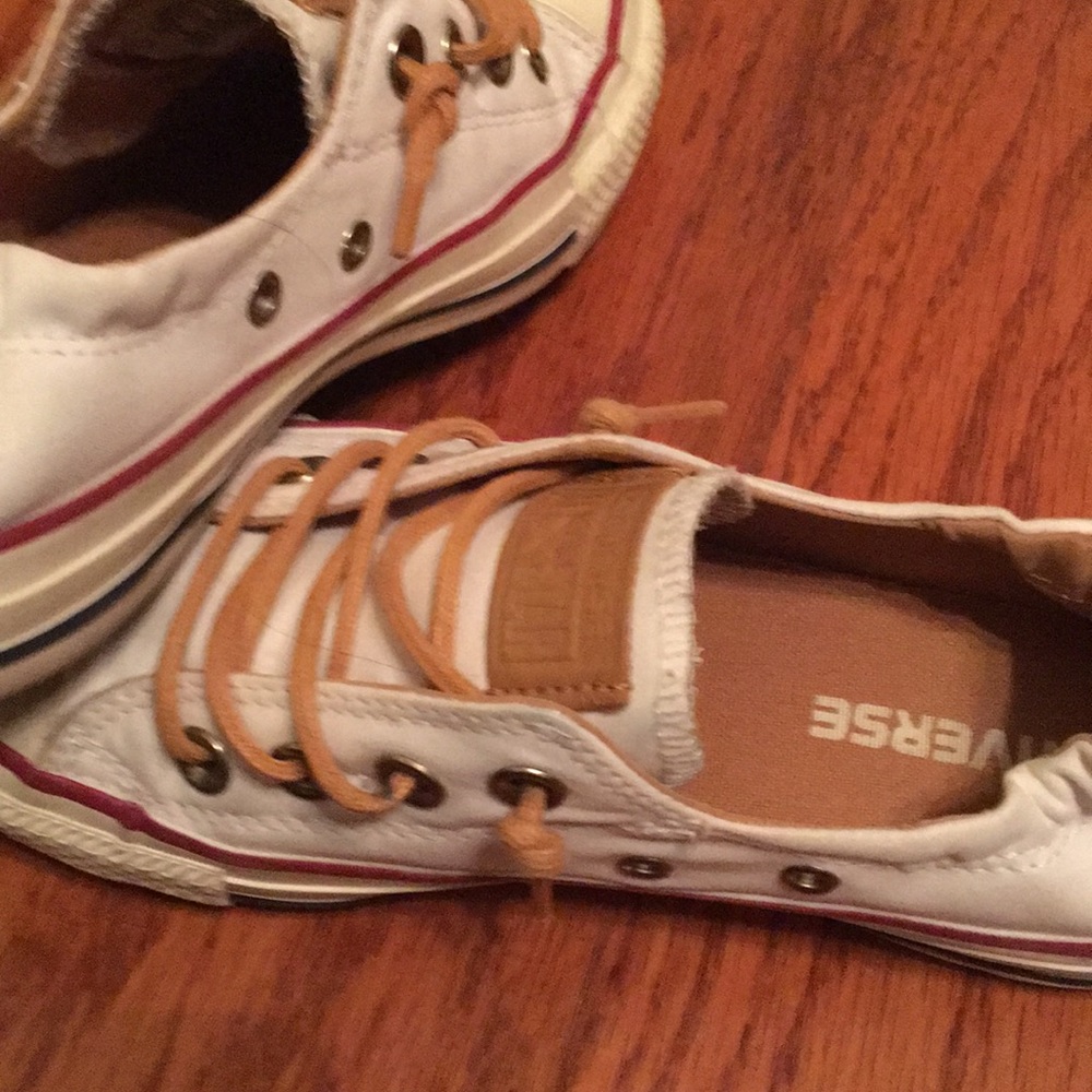 Shoes - Picture 2 of 4